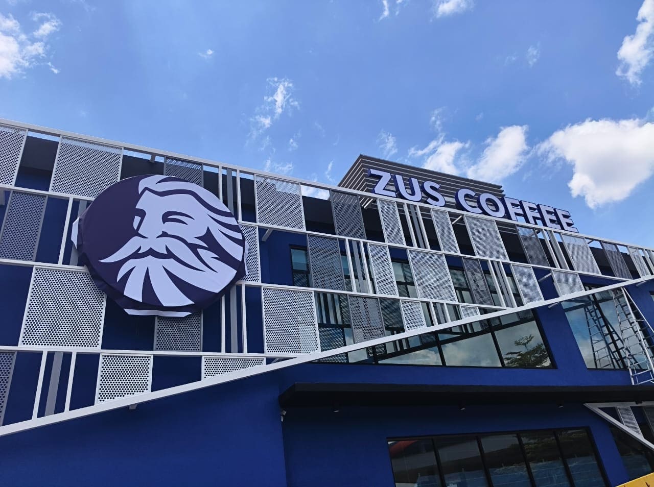 Premium Outdoor Signage and Luxury Signboard for Franchise and Project (5)