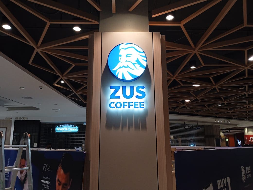 Wall Signage Circle Signage and 3D Boxup